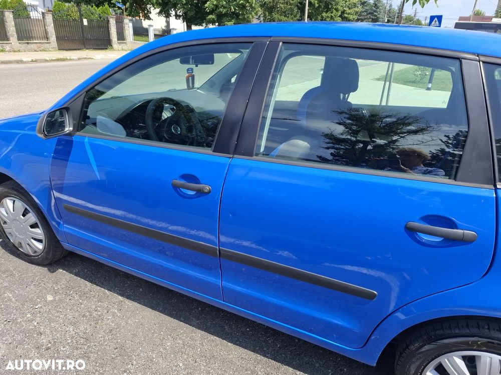 Volkswagen Polo 1.2 Attractive - 4