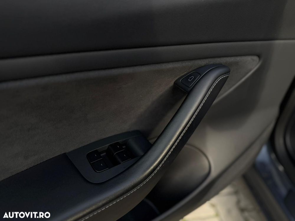 Tesla Model 3 Langstreckenbatterie Allradantrieb Dual Motor - 27