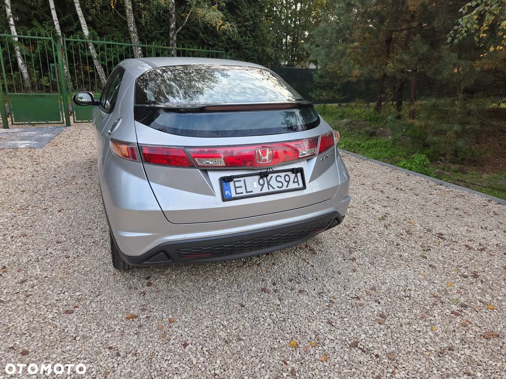 Honda Civic - 4