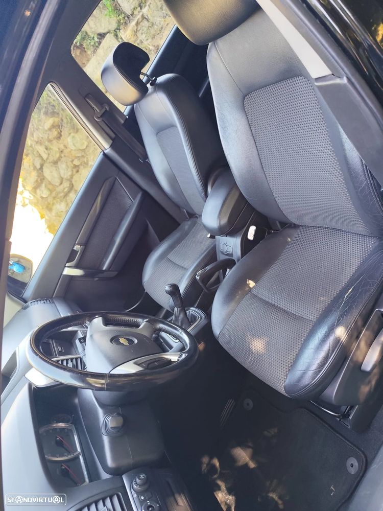 Chevrolet Captiva 2.0 VCDi Seven 7L - 14