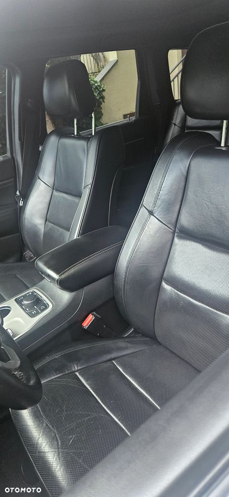 Jeep Grand Cherokee 5.7 V8 HEMI Overland Summit - 20
