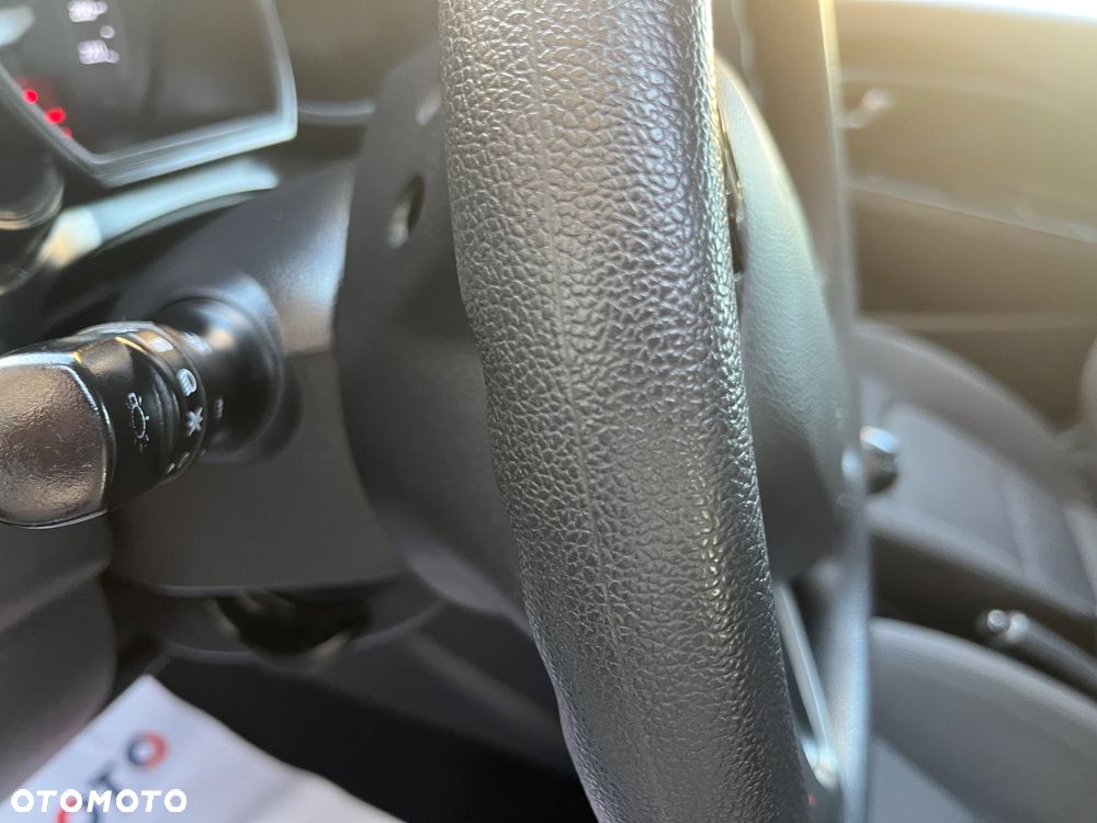 Kia Rio 1.2 XL - 19