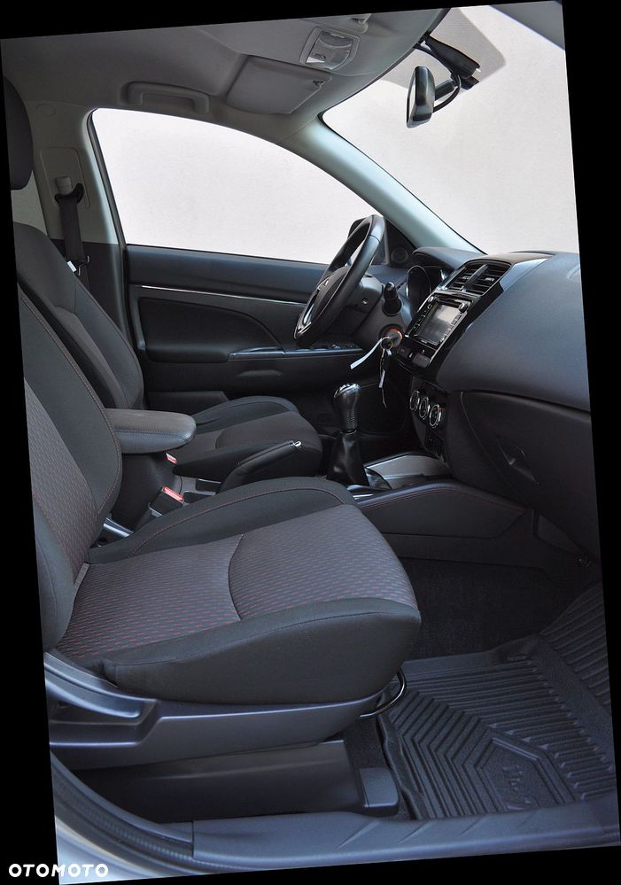 Mitsubishi ASX 1.6 Intense Plus Navi - 30