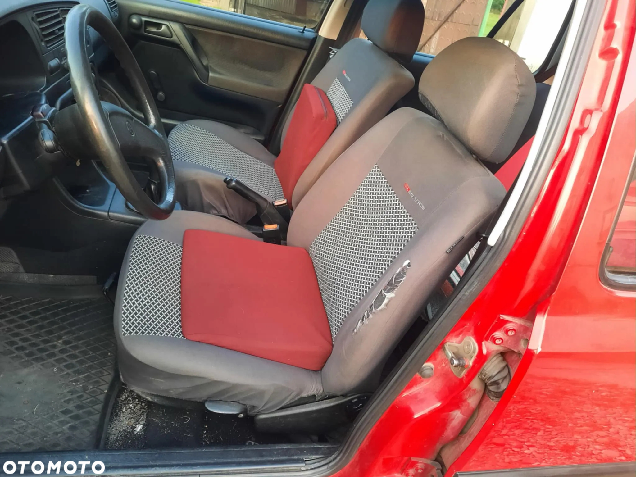 Volkswagen Golf 1.6 - 3