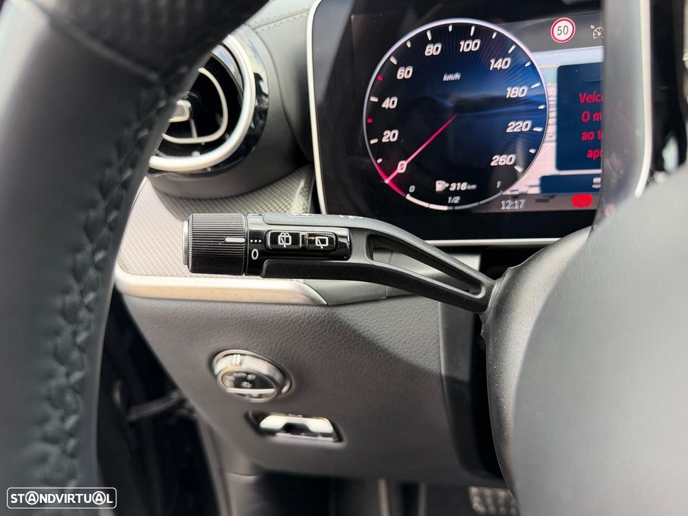 Mercedes-Benz GLC 300 de 4Matic - 21