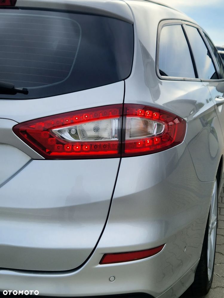 Ford Mondeo 2.0 TDCi Titanium PowerShift - 24