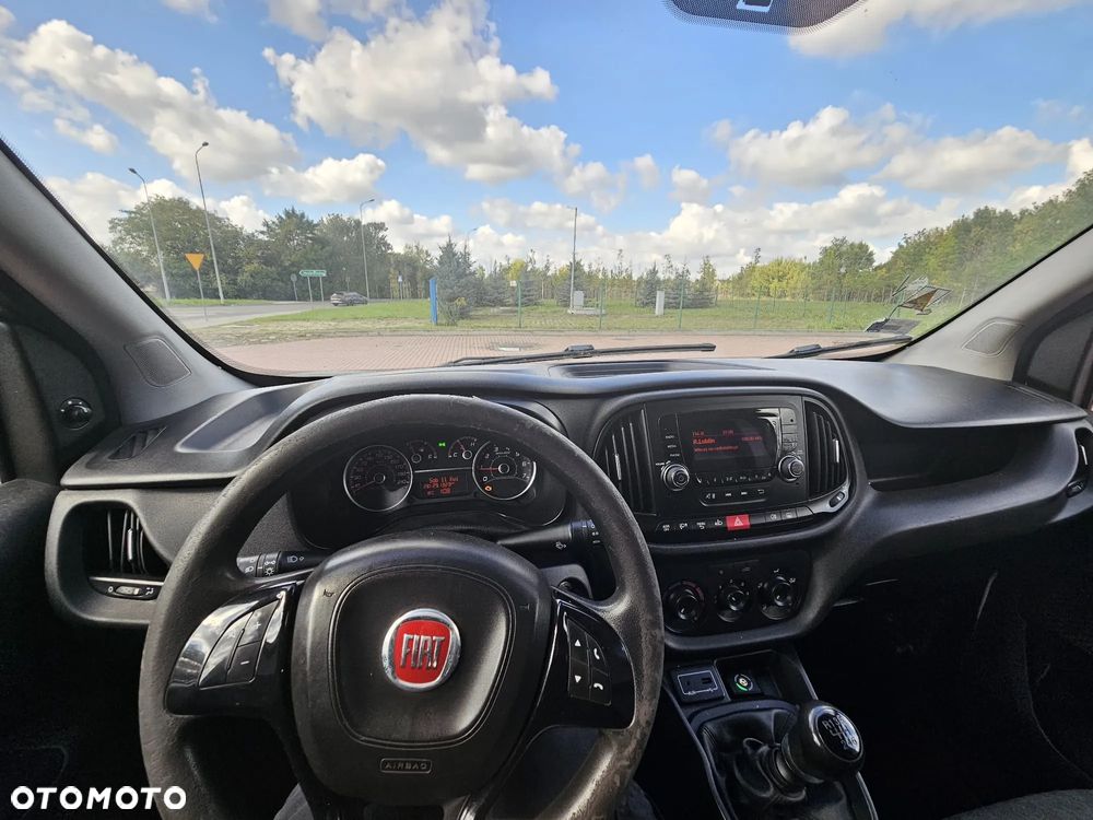 Fiat Doblo 1.4 T-Jet 16V Easy - 11