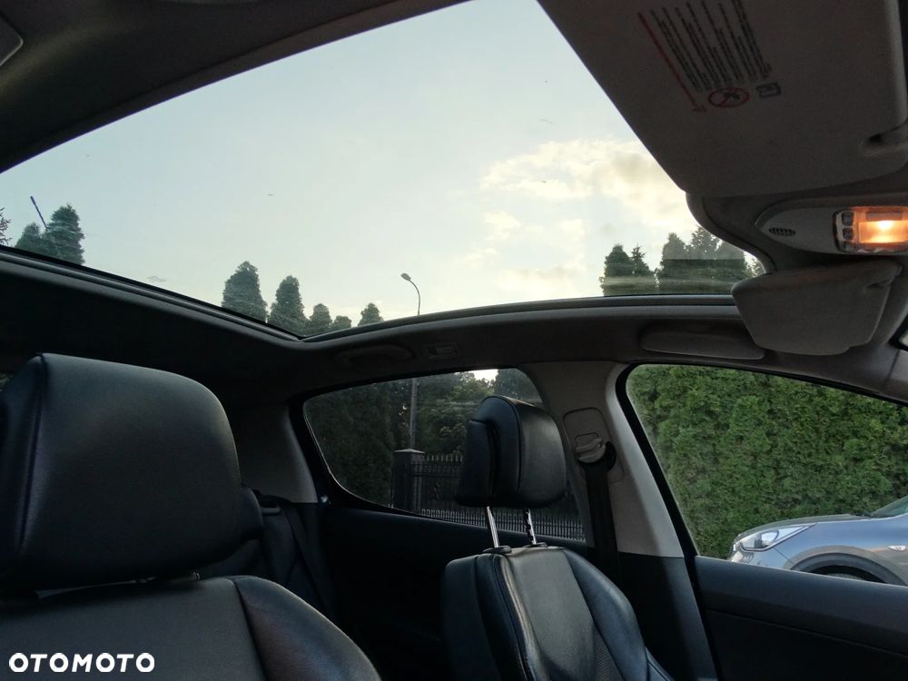 Peugeot 308 1.6 Premium Plus - 16
