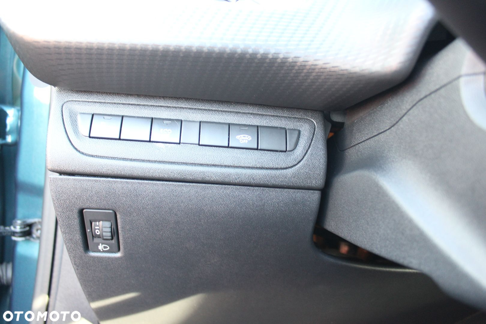 Peugeot 2008 - 25