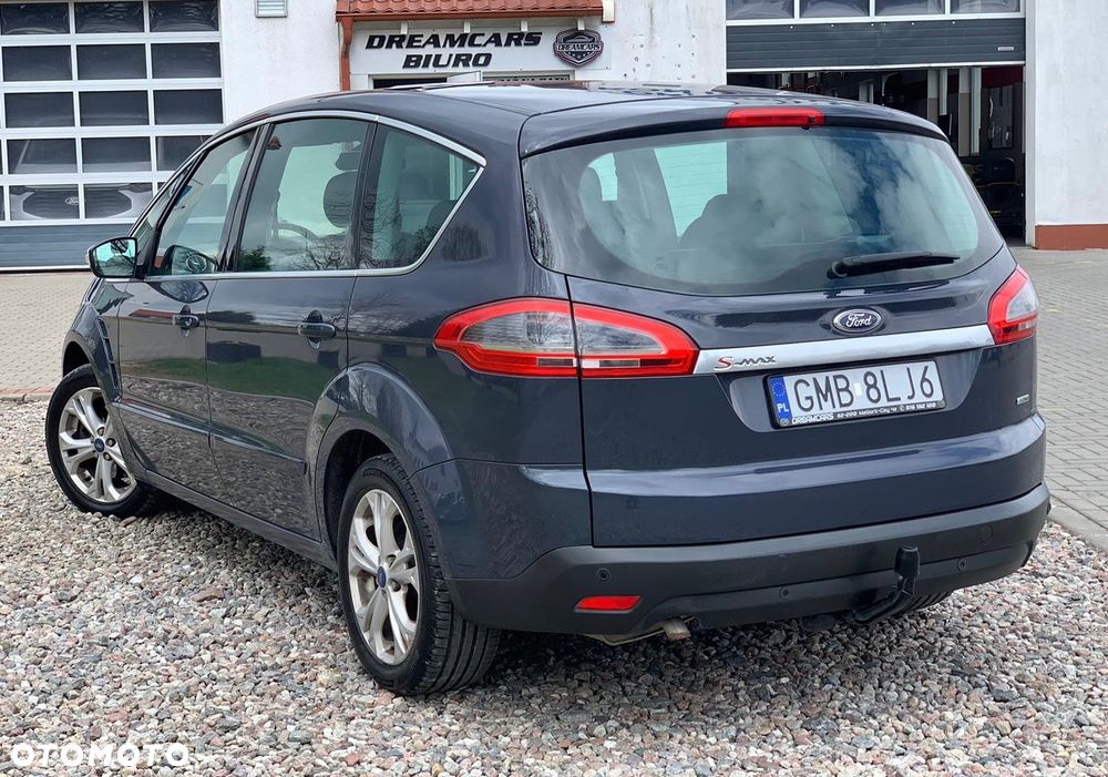 Ford S-Max - 10