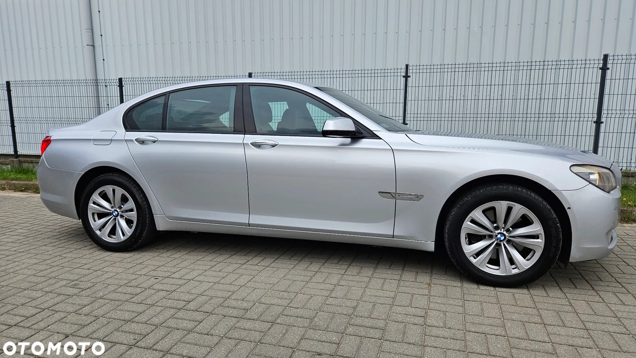 BMW Seria 7 730d - 19