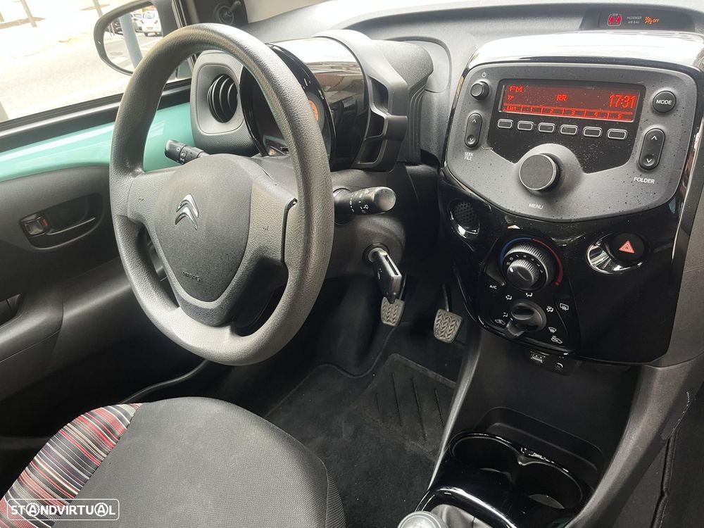 Citroën C1 1.0 VTi Feel S&S - 16
