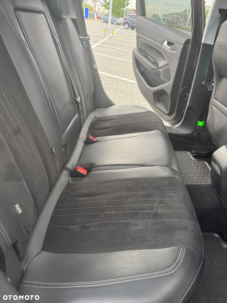 Peugeot 308 1.6 e-HDi Allure S&S - 10