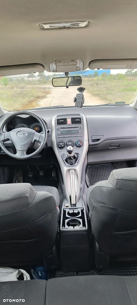 Toyota Auris 1.4 D-4D Luna - 5
