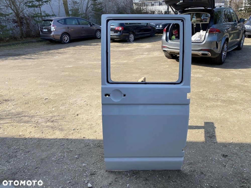 DRZWI TYLNE BOCZNE PRAWE VW T5 T6 DOKA DUBEL KABINA 7LA841080 - 1