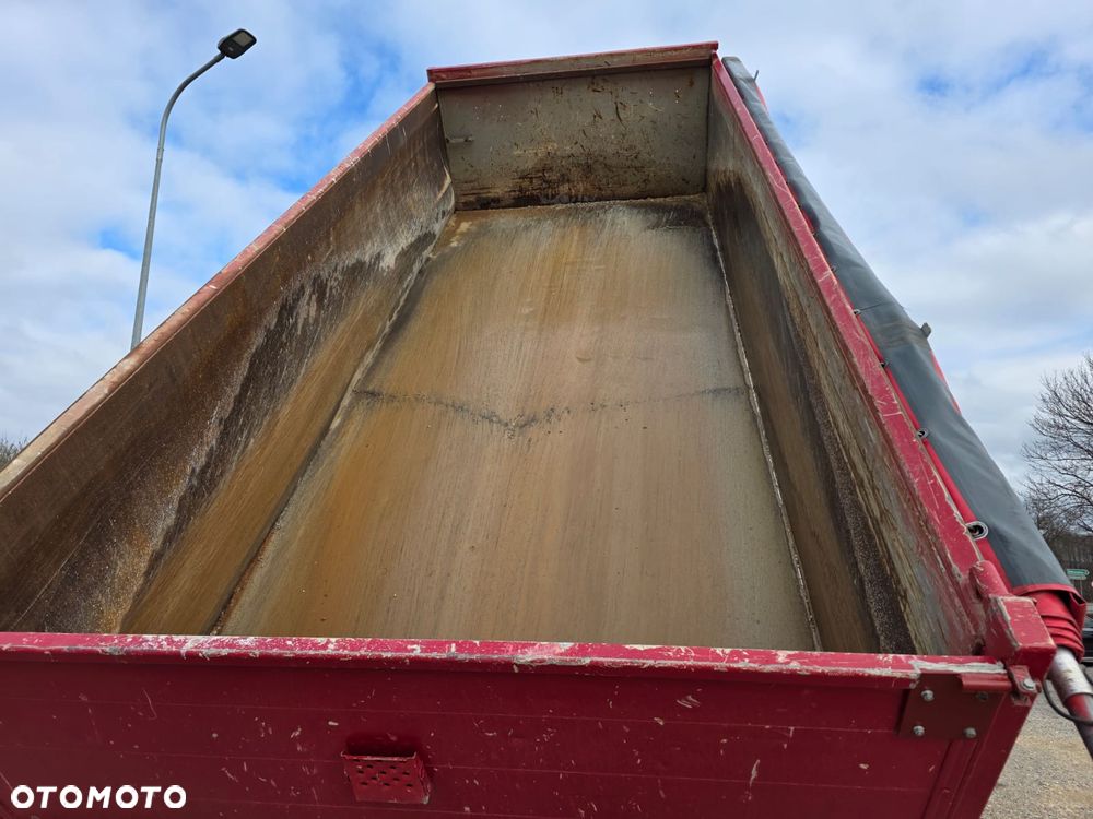 Mercedes-Benz Arocs - 12