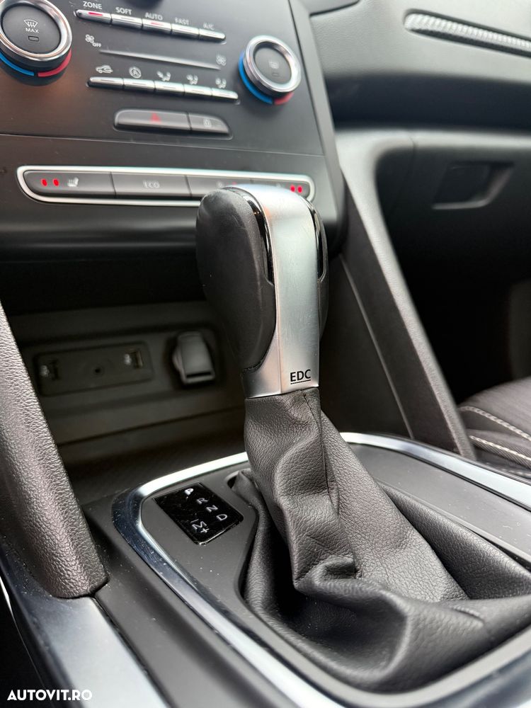 Renault Megane Blue dCi 116 EDC Intens - 16