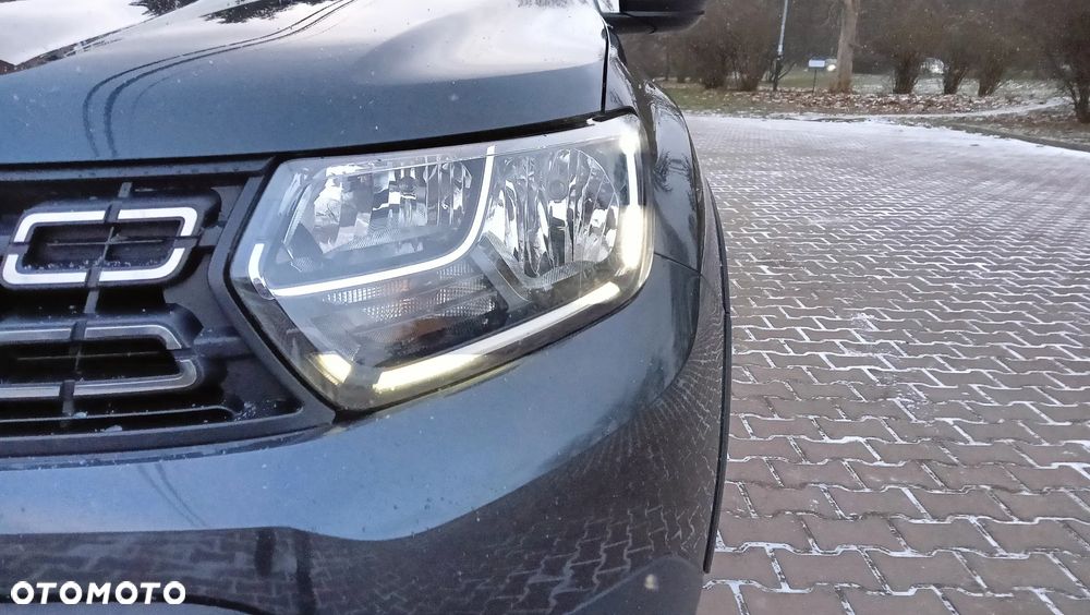 Dacia Duster 1.3 TCe FAP Essential - 11