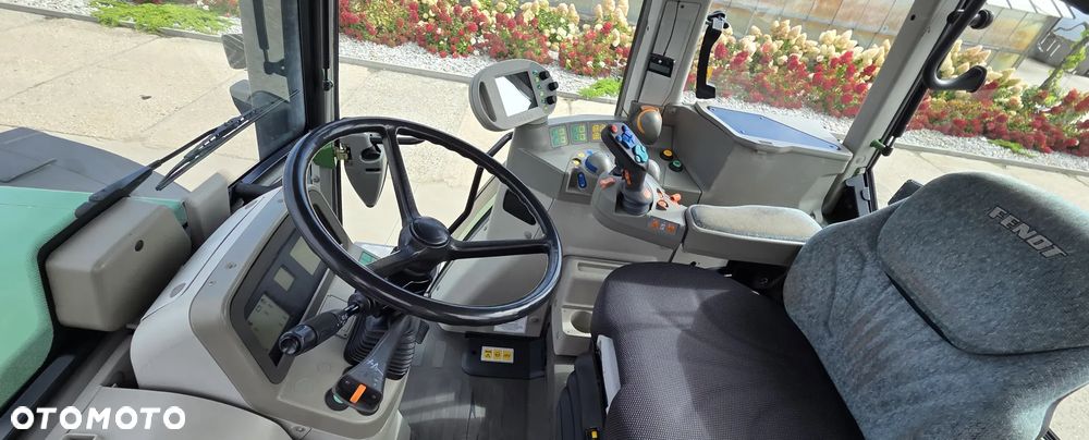 Fendt 716 VARIO - 11