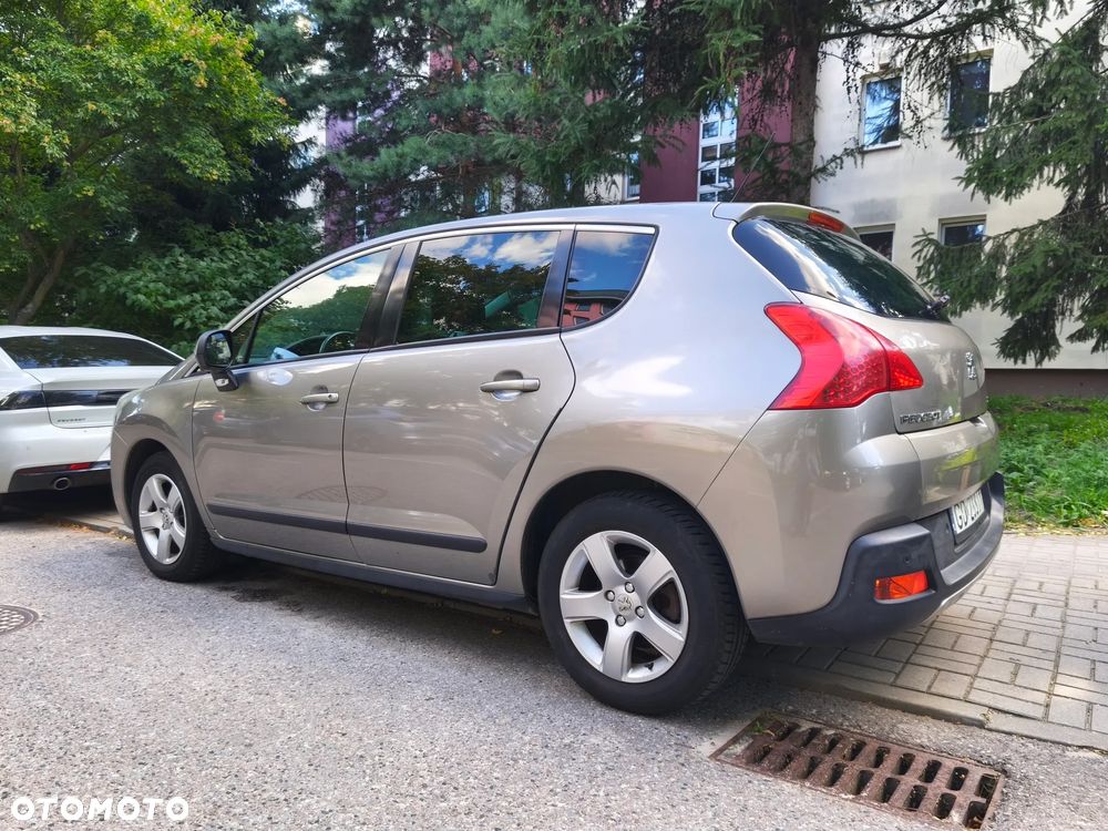 Peugeot 3008 1.6 HDi Premium - 7