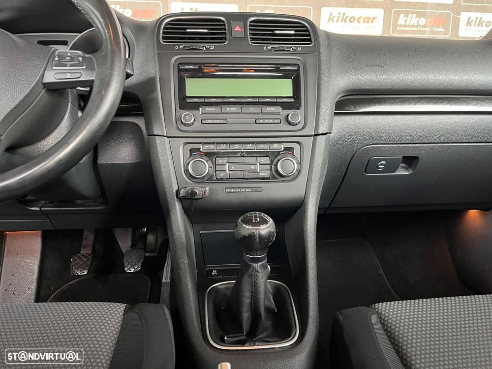 VW Golf 1.6 TDi Edition - 24
