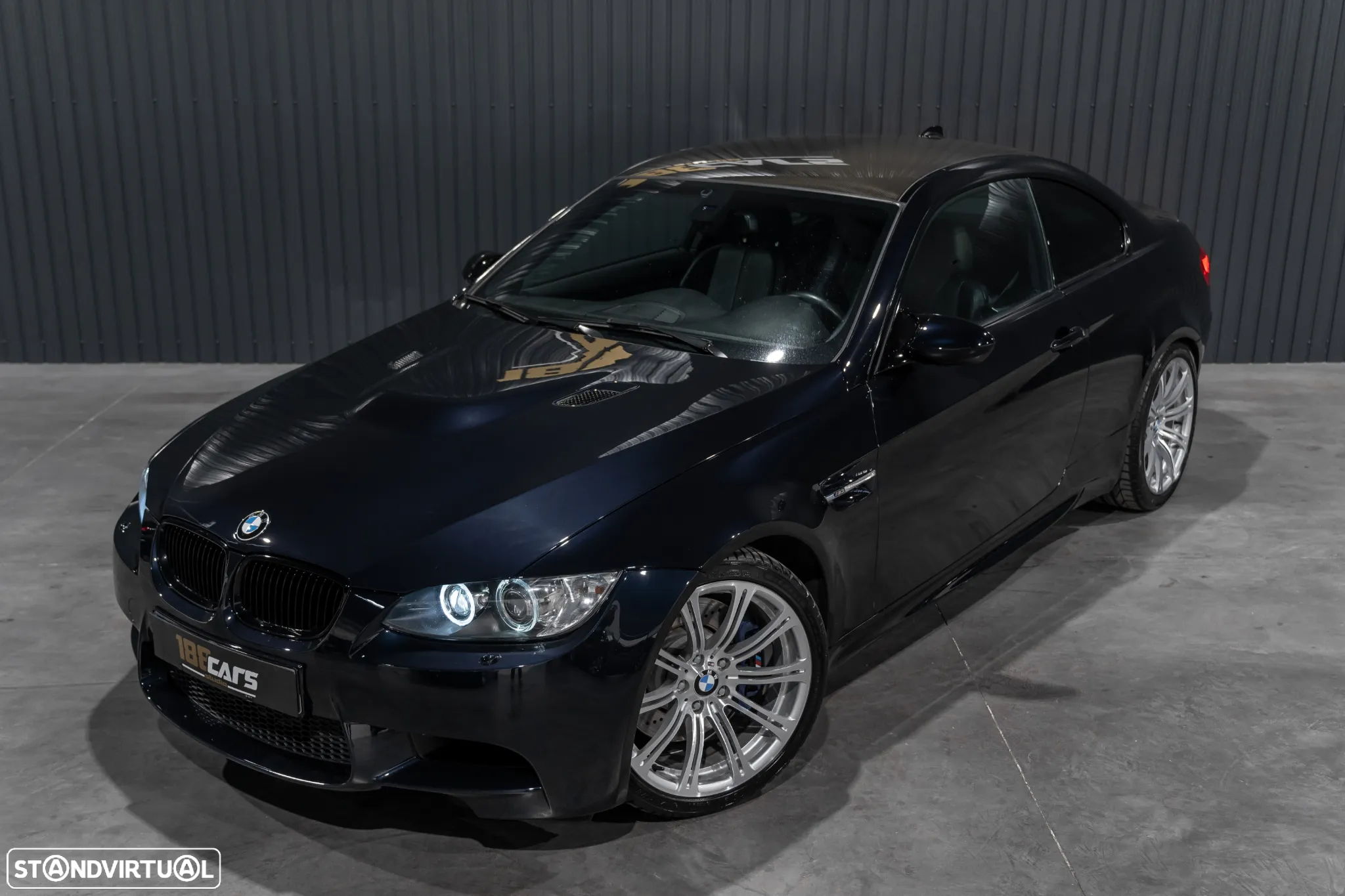 BMW M3 Auto - 38