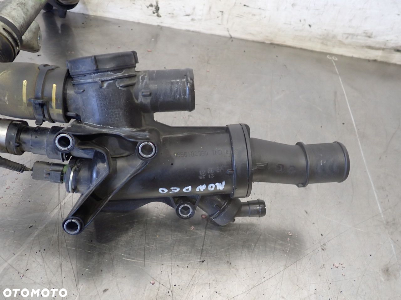 OBUDOWA TERMOSTATU FORD MONDEO MK4 2.0TDCI 9656182980 - 7