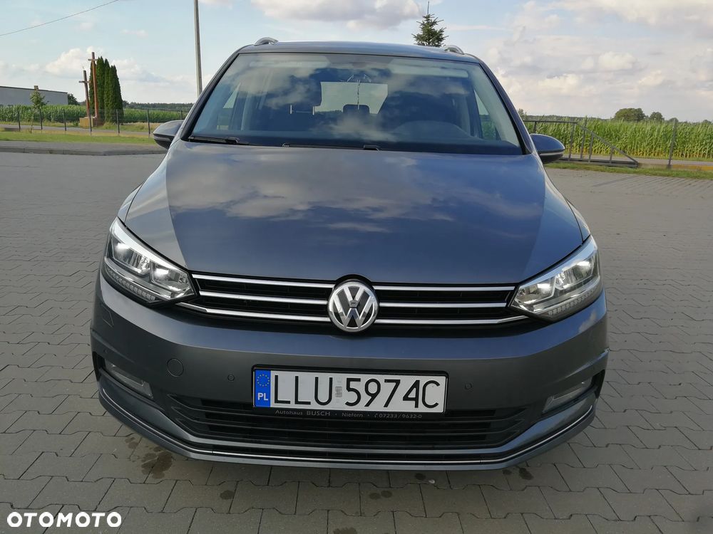 Volkswagen Touran - 3