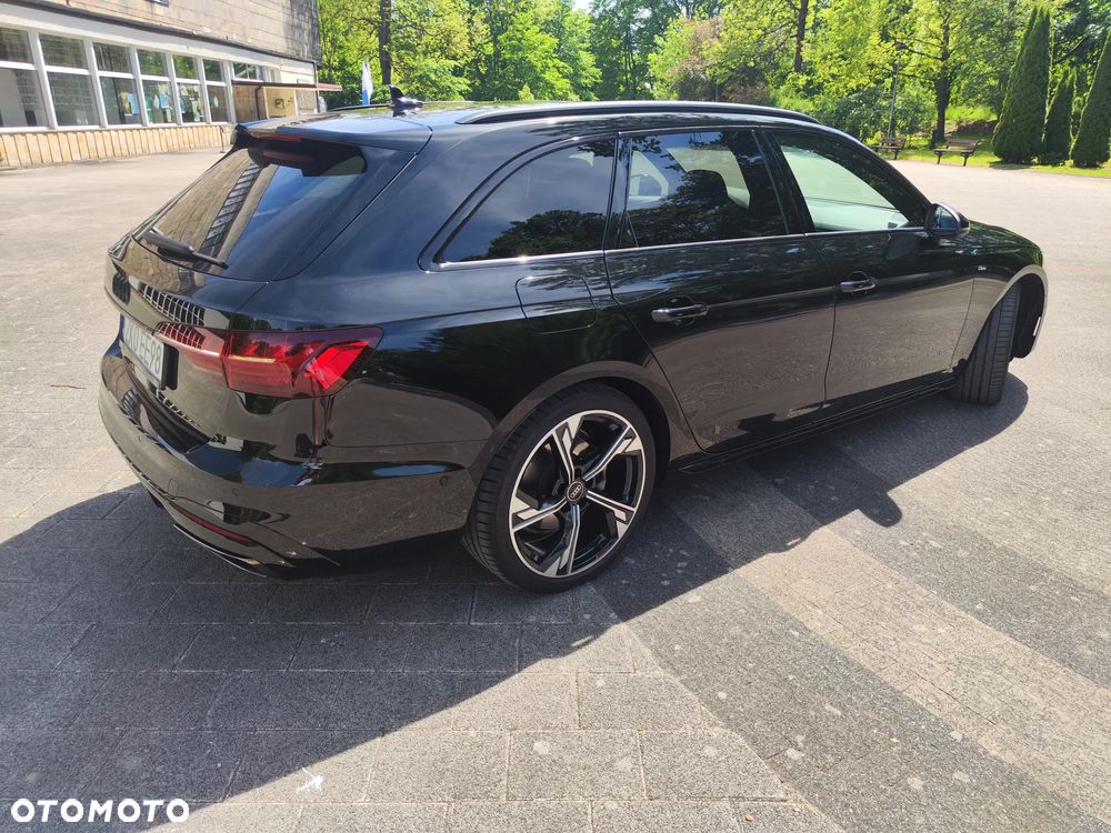 Audi A4 Avant 35 TFSI mHEV S Line S tronic - 22