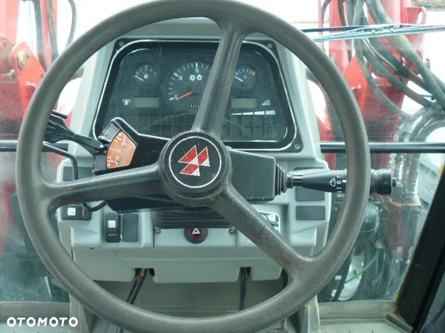 Massey Ferguson 6265 z ładowaczem MX 40-70 - 18