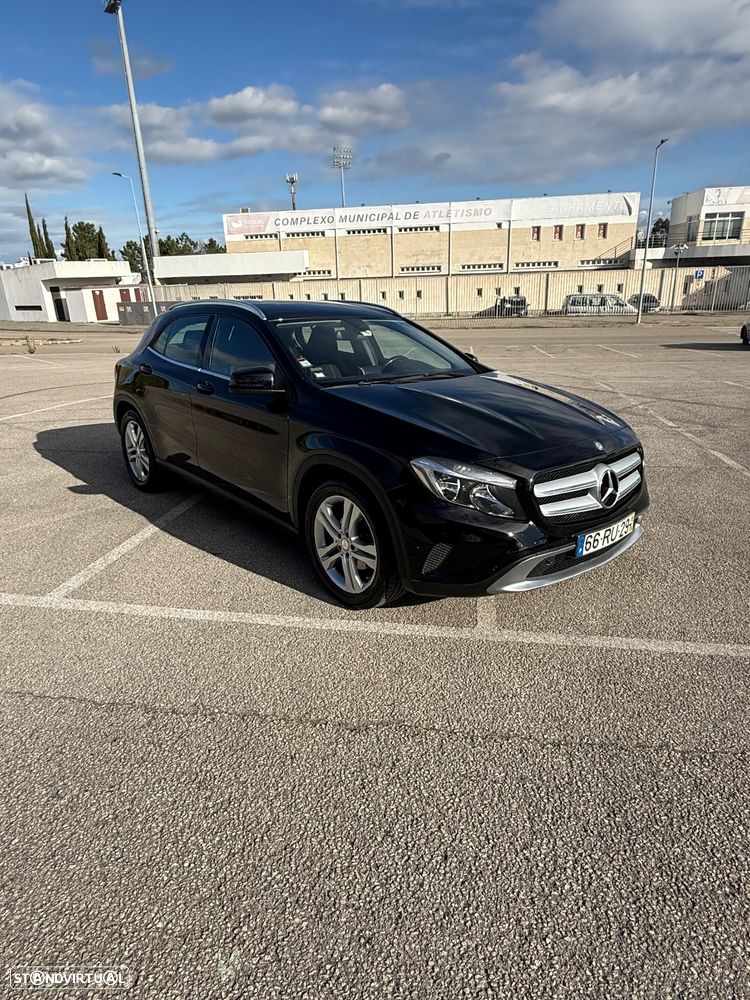 Mercedes-Benz GLA 180 CDI - 2