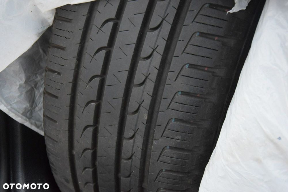 Volkswagen Tiguan 2.0 TDI DPF BlueMotion Technology Sport & Style - 19