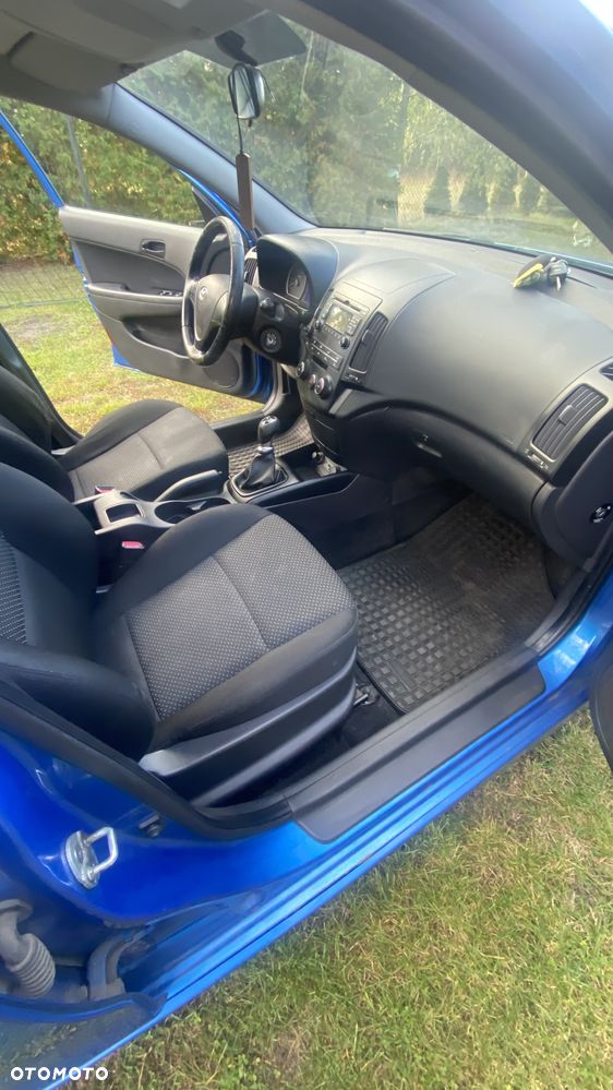 Hyundai i30 1.4 Blue Classic - 4