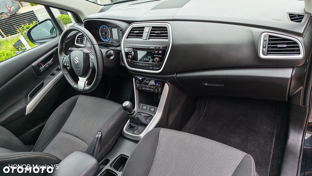 Suzuki SX4 S-Cross 1.6 VVT 4x2 limited+ - 38