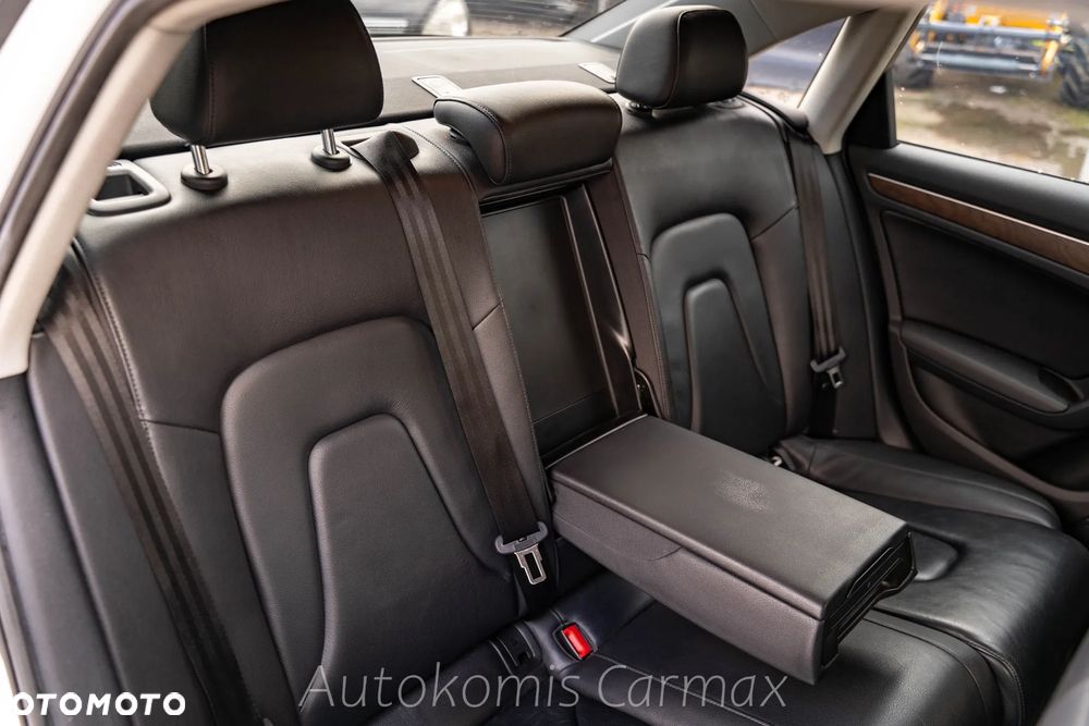 Audi A4 Limousine - 22