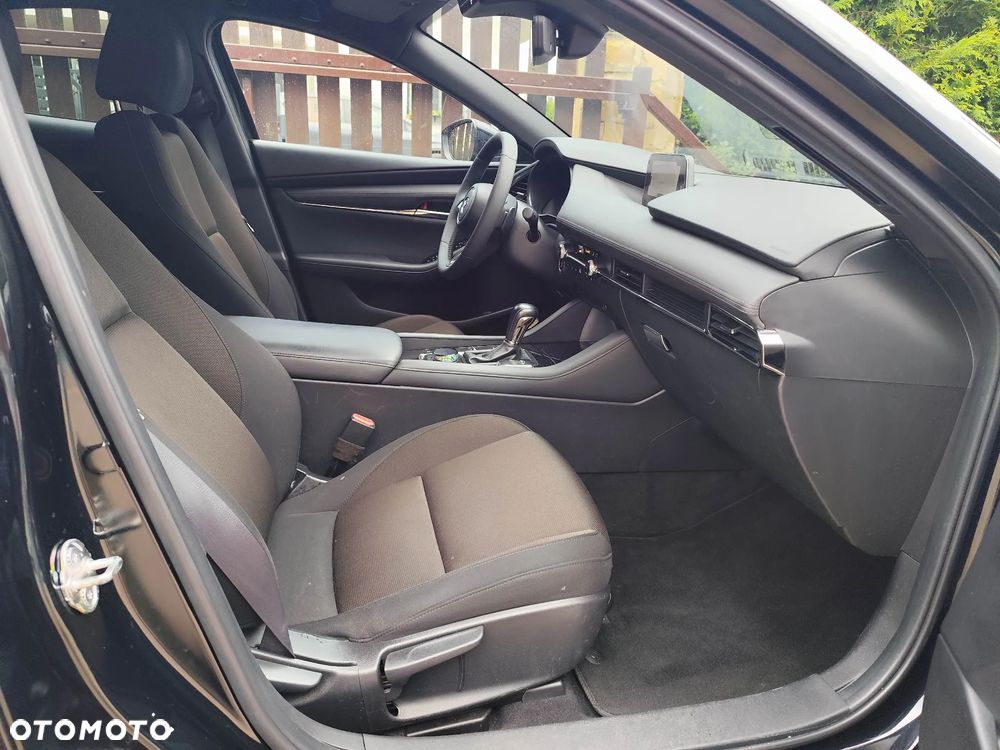 Mazda 3 e-SKYACTIV-G 2.0 M HYBRID DRIVE - 6