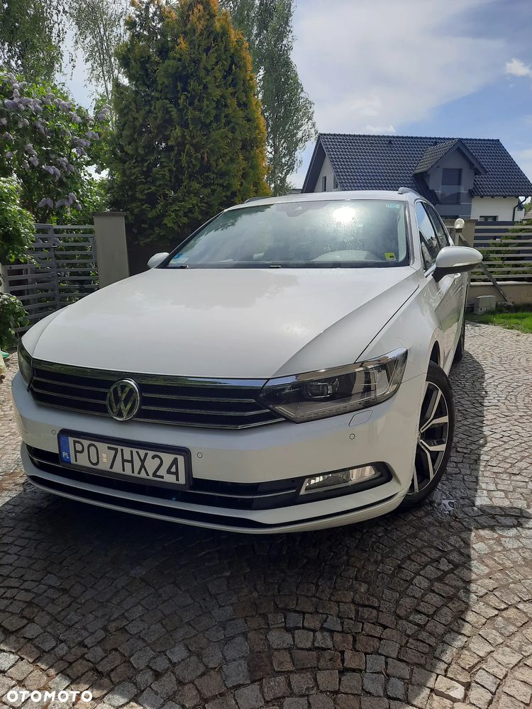 Volkswagen Passat 2.0 TDI SCR Comfortline DSG - 2