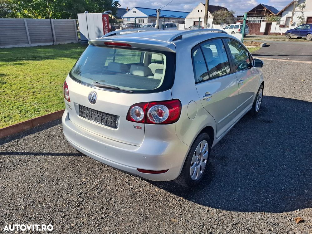 Volkswagen Golf 1.4 TSI Highline DSG - 3