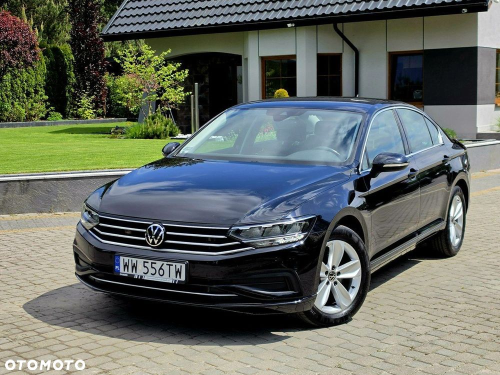 Volkswagen Passat - 14