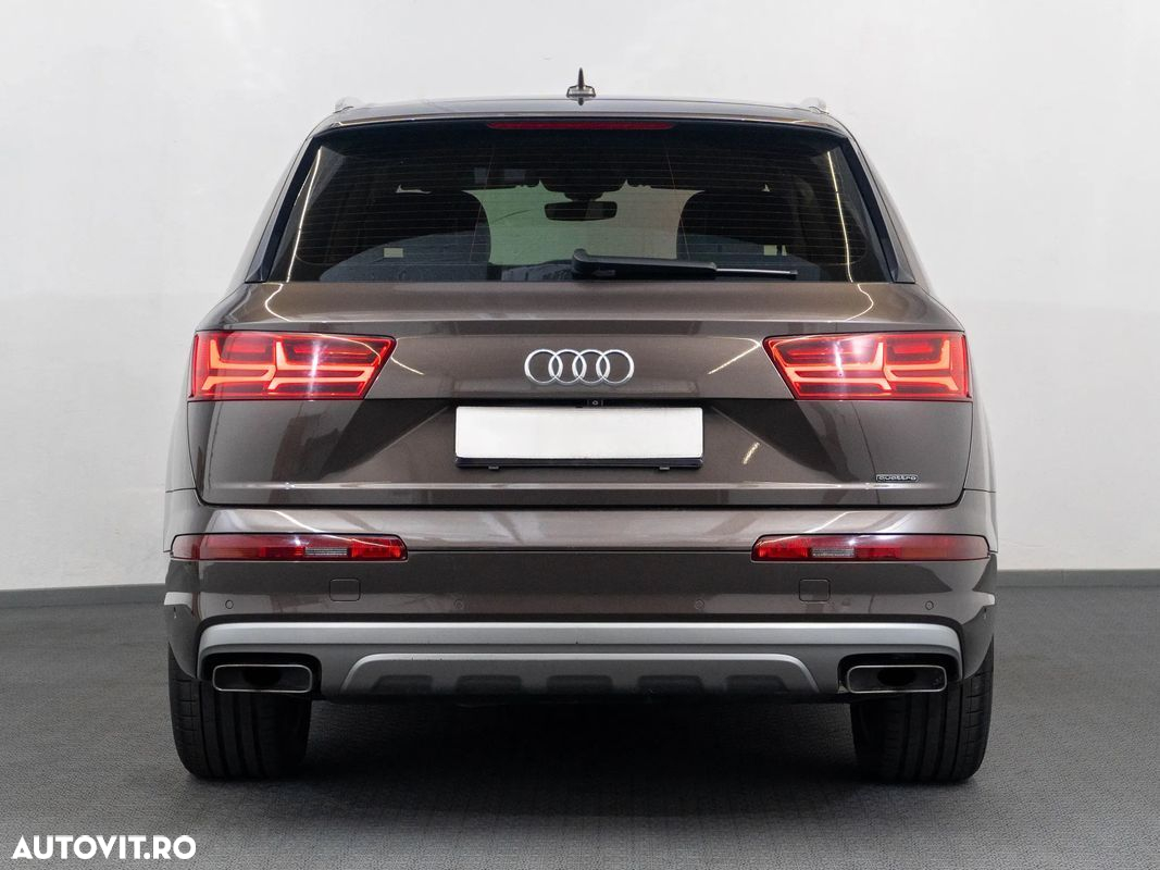 Audi Q7 - 5