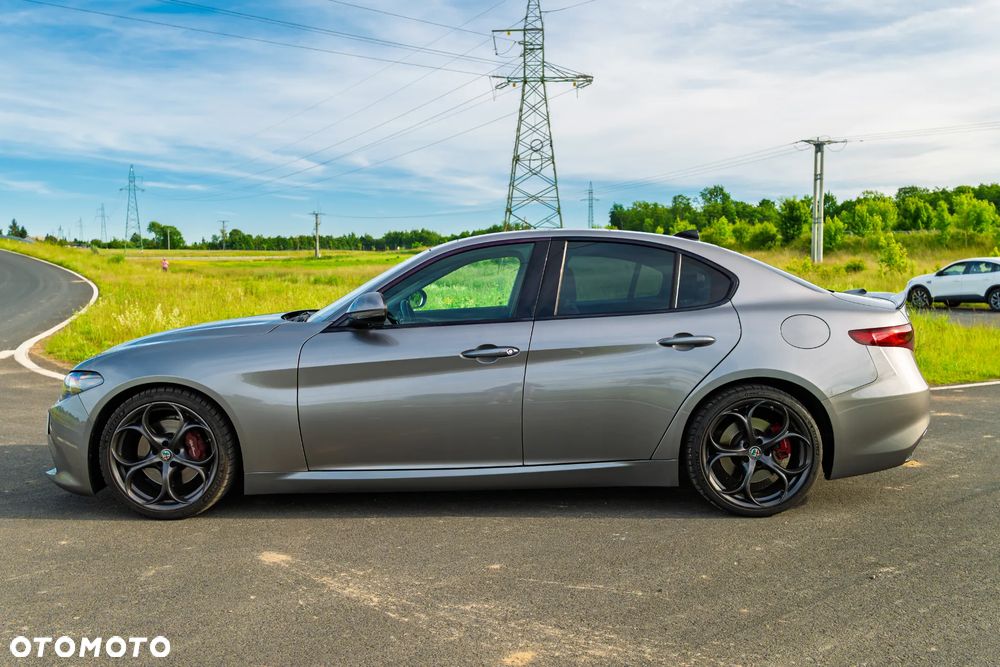 Alfa Romeo Giulia - 18