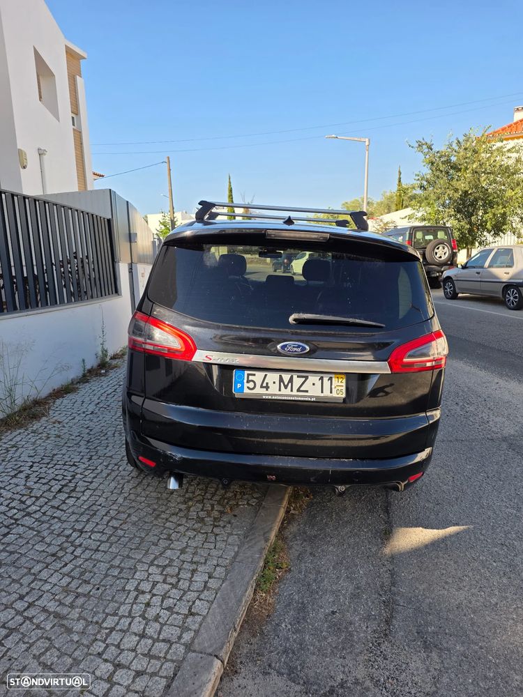 Ford S-Max 2.0 TDCi Titanium 7L 143g - 4
