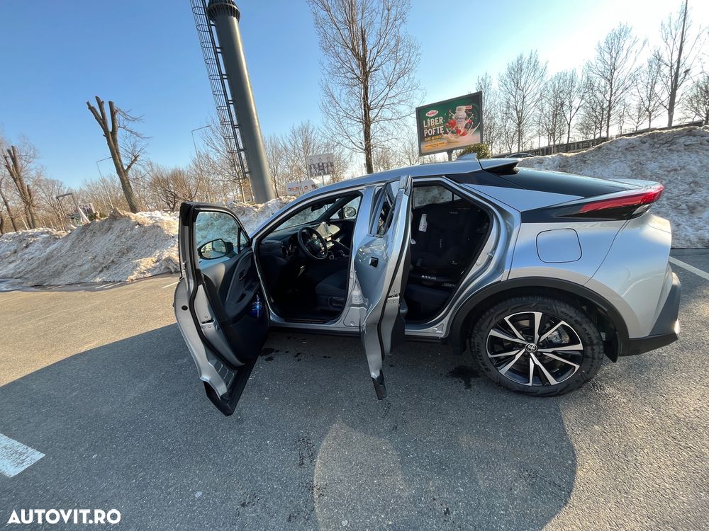 Toyota C-HR 2.0 HEV 197 CP 4x2 CVT Premiere Edition - 8