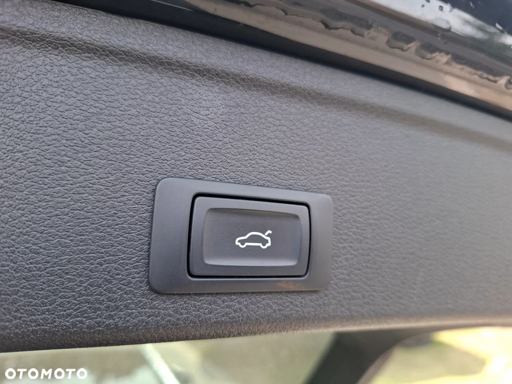 Audi A4 Avant 2.0 TDI - 13