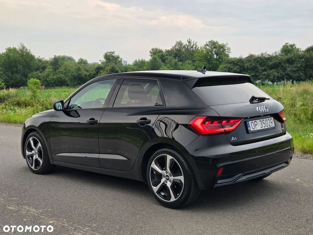 Audi A1 Sportback 35 TFSI Advanced S tronic - 4