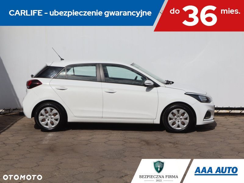 Hyundai i20 - 8