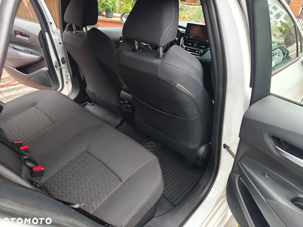 Toyota Corolla 1.8 Hybrid GPF Comfort - 17