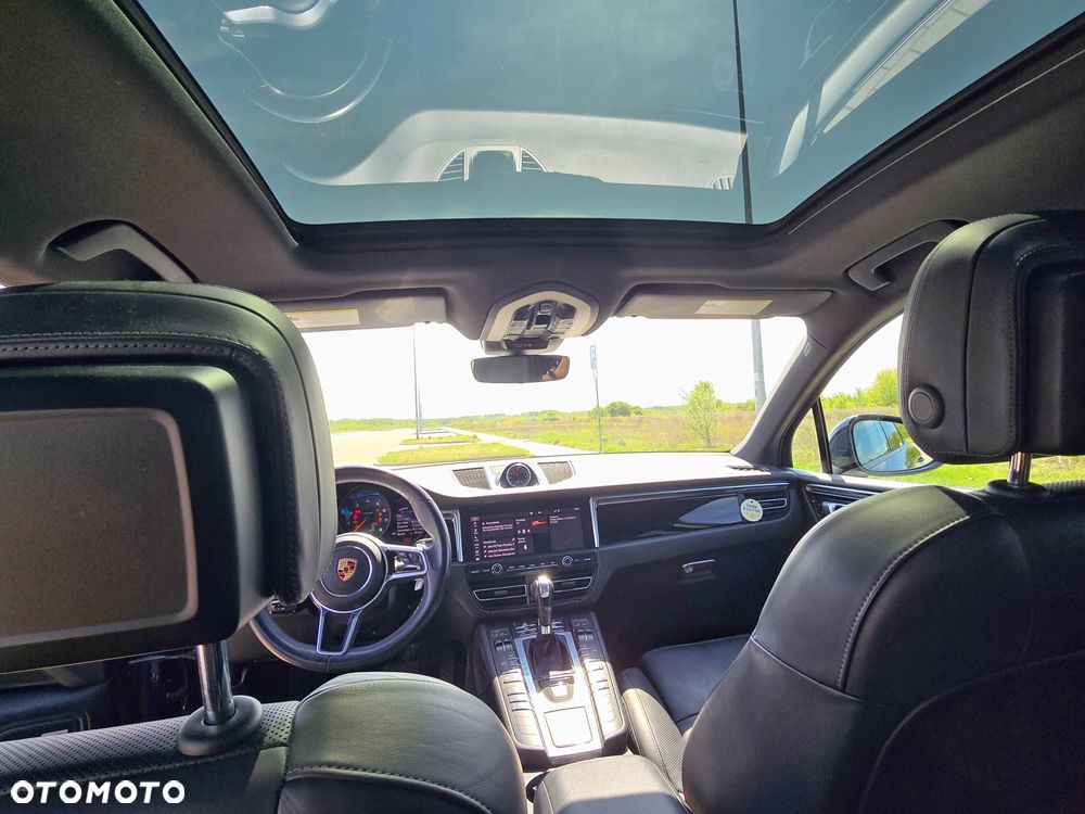 Porsche Macan Standard - 18