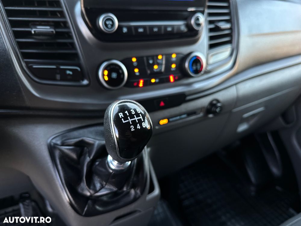 Ford Transit Custom - 17