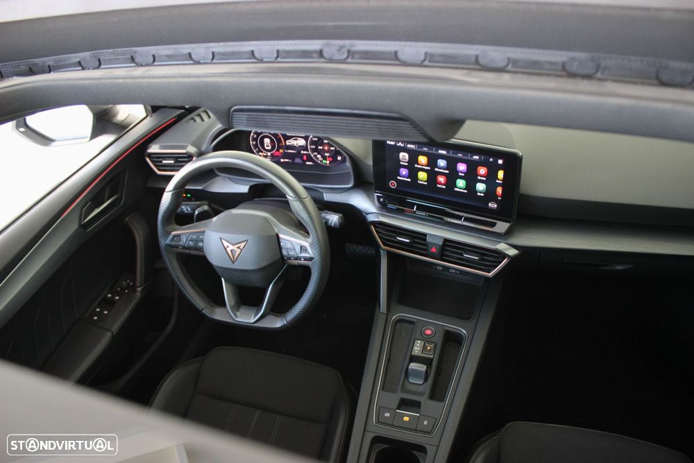 Cupra Leon 1.5 eTSI MID DSG - 42